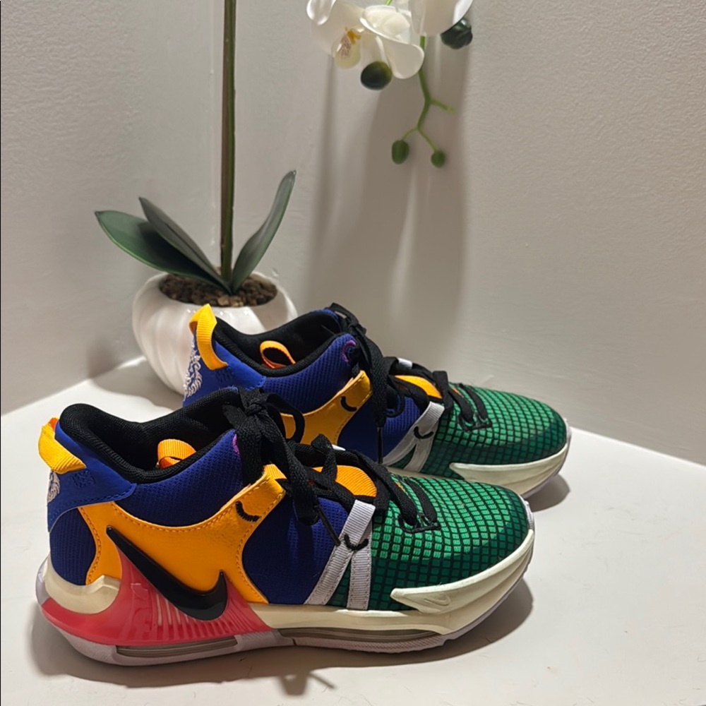 Nike Green and Blue Chunky Sneakers